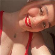 Me gusta enseñar, y por supuesto aprender de los niños. Mis puntos fuertes son el inglés, las matemáticas y la lengua.